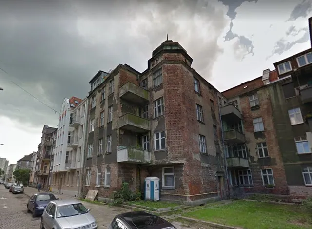 Kamienica Seredyńskiego 11 przed rewitalizacją